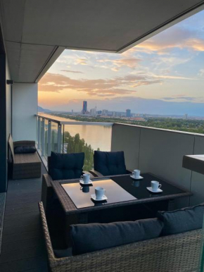 Luxury Waterfront Sky Residence